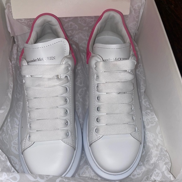Pink girly Alexander McQueens - Picture 1 of 5